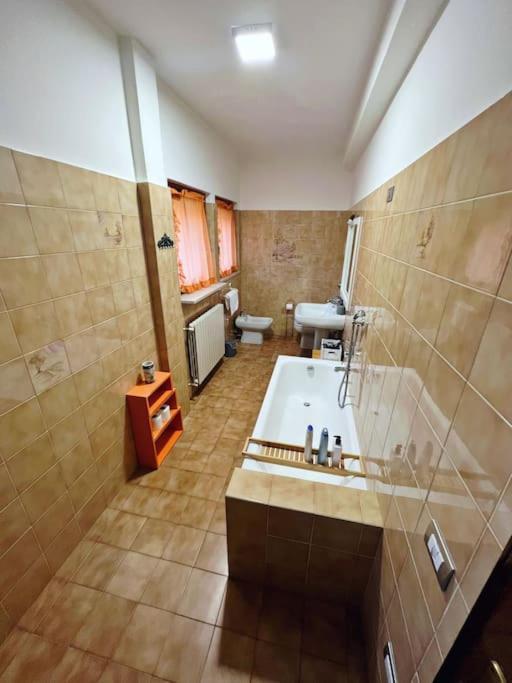 Business And Family House Con 3 Camere Da Letto 贝尔加莫 外观 照片